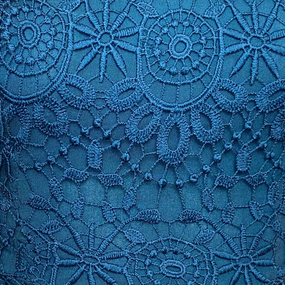 Hollister Green Blue Lace Halter Dress - Picture 3 of 4